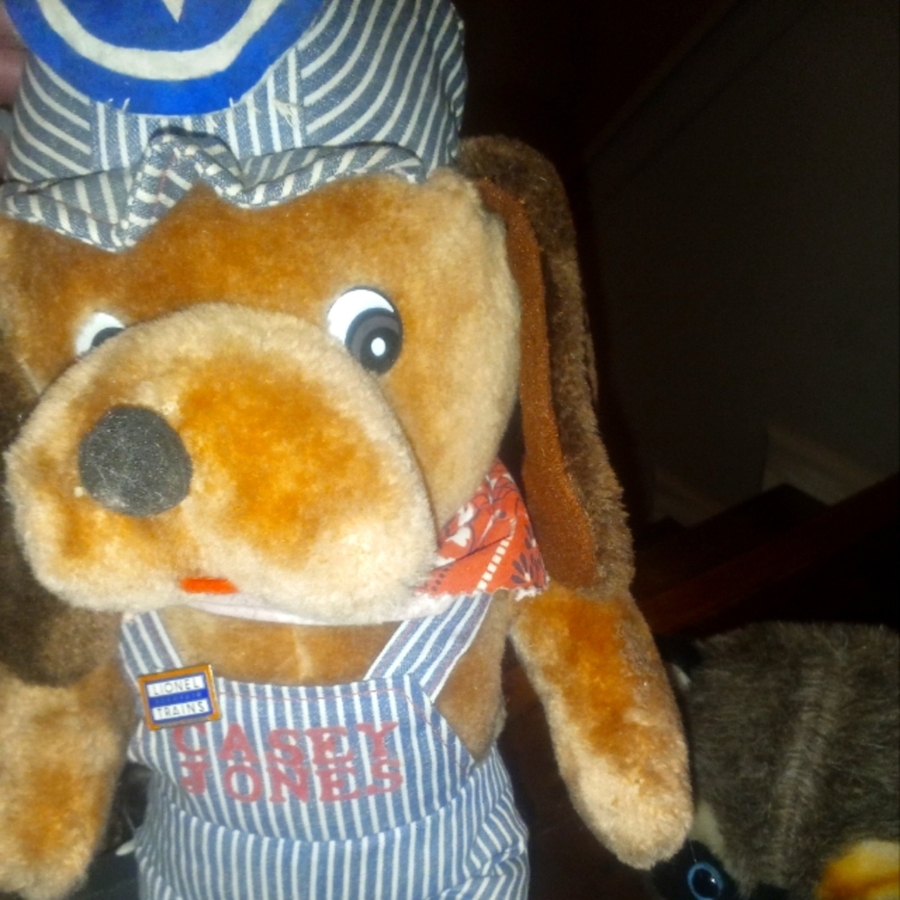 1970 Knickerbocker Casey Jones bear the Lionel train edition